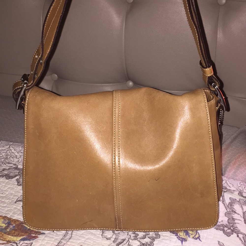 Coach Leather Messenger BAG Medium Nubuck Tan